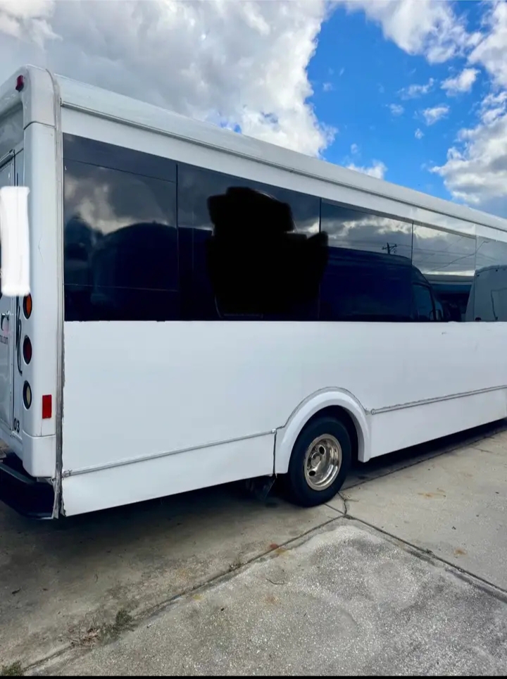 2012 Ford E-450 Party Bus
