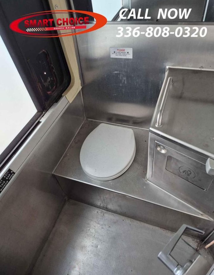 1997 MCI 102D3 Motorcoach