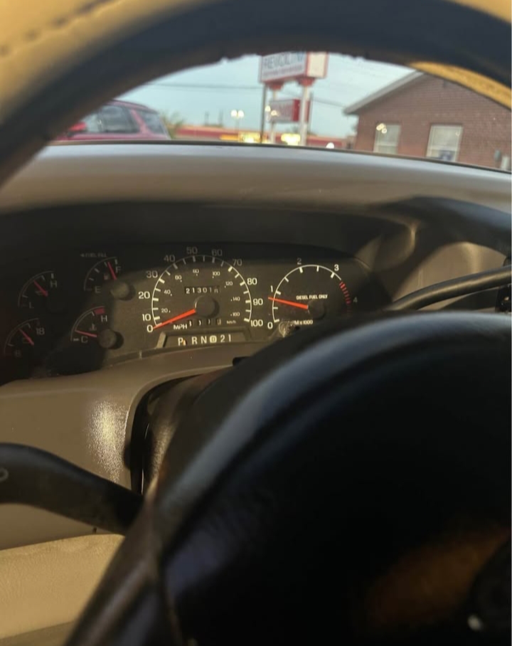 2000 Ford F-550 Party Bus