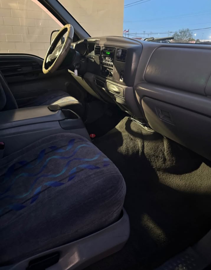 2000 Ford F-550 Party Bus