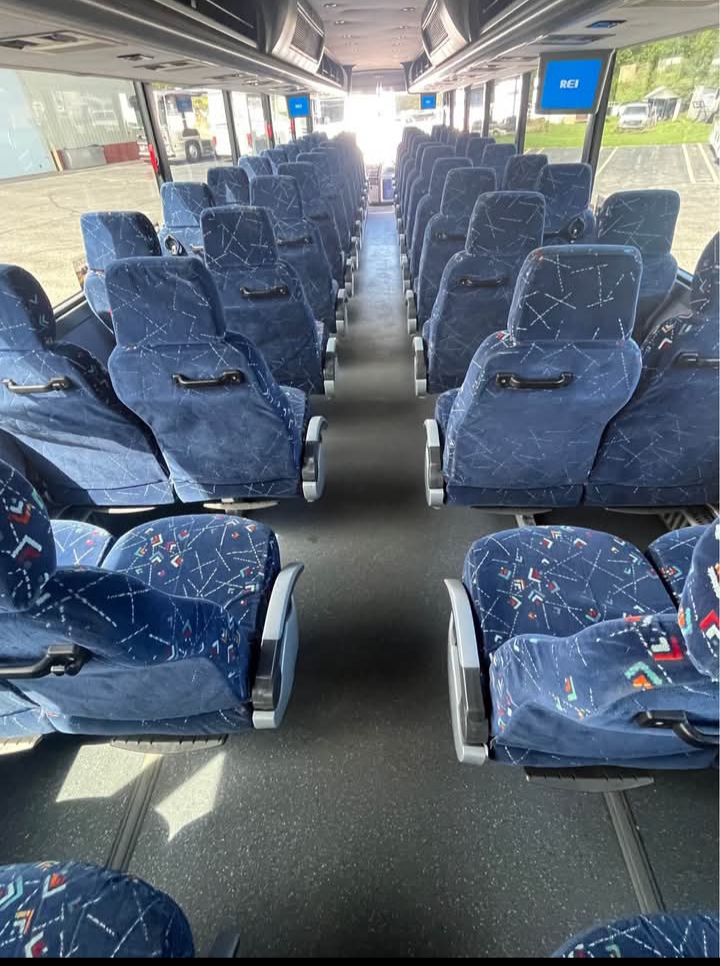 2008 VanHool C2045 Motorcoach