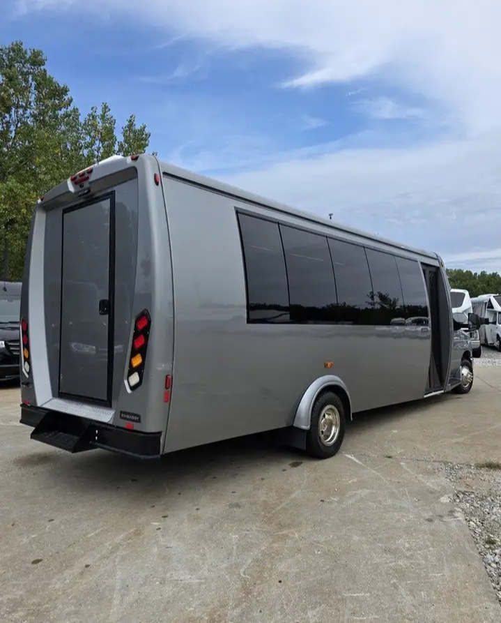 2018 Ford E-450 Limo Bus