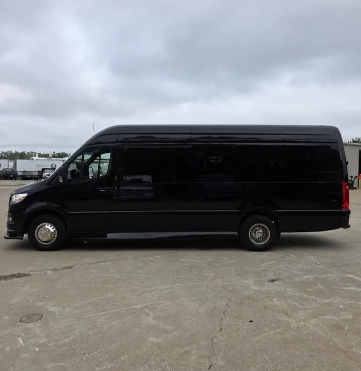 2025 Mercedes Benz Sprinter