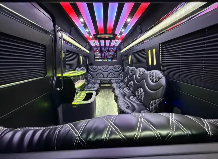 2025 Mercedes Benz Sprinter