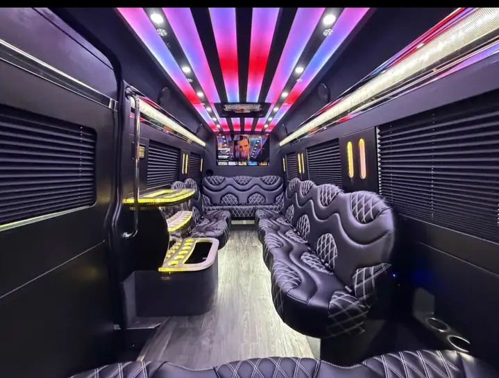 2025 Mercedes Benz Sprinter