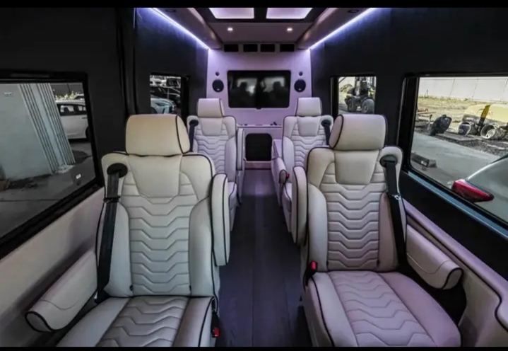 2024 Mercedes Benz Sprinter