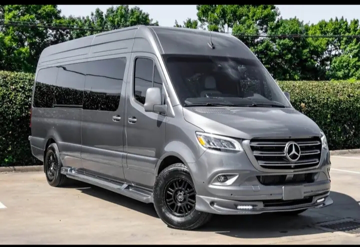 2024 Mercedes Benz Sprinter