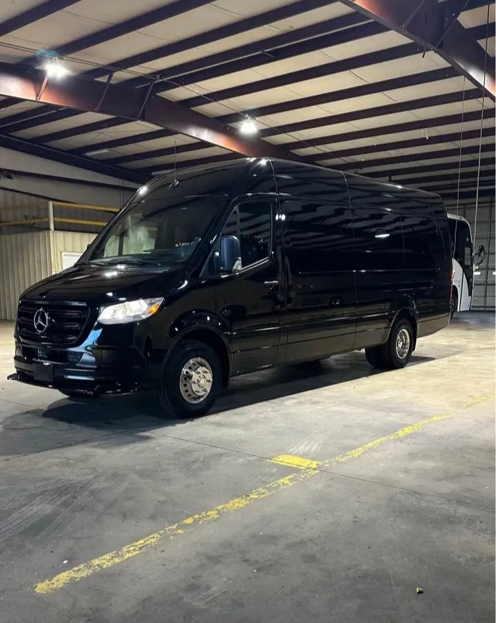 2023 Mercedes Benz Sprinter