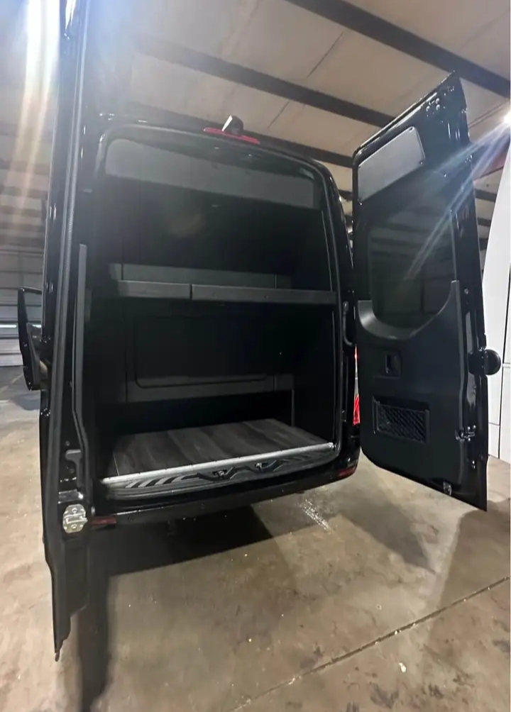 2023 Mercedes Benz Sprinter