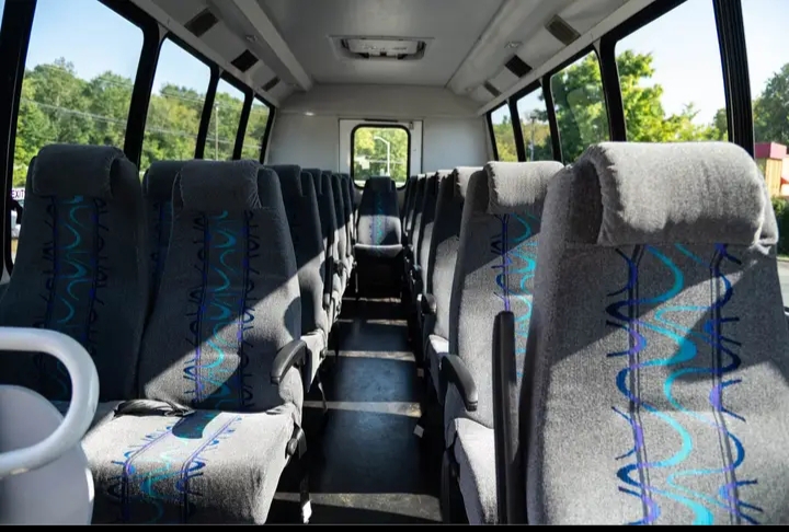 2014 Ford E-450 Shuttle Bus