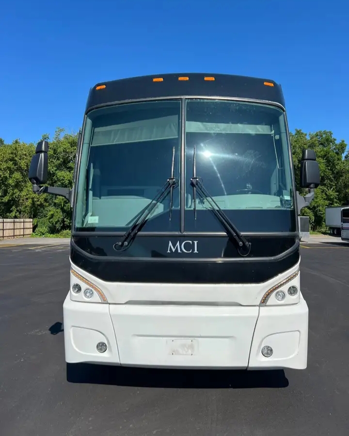 2016 MCI J4500 Motorcoach