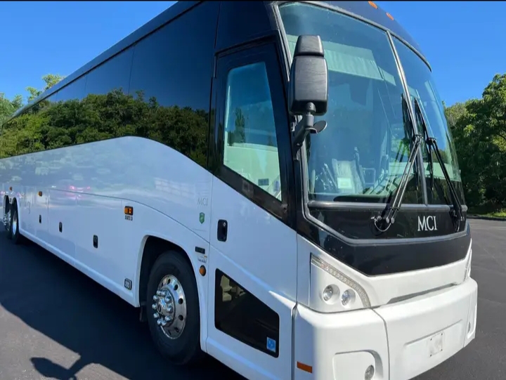 2016 MCI J4500 Motorcoach