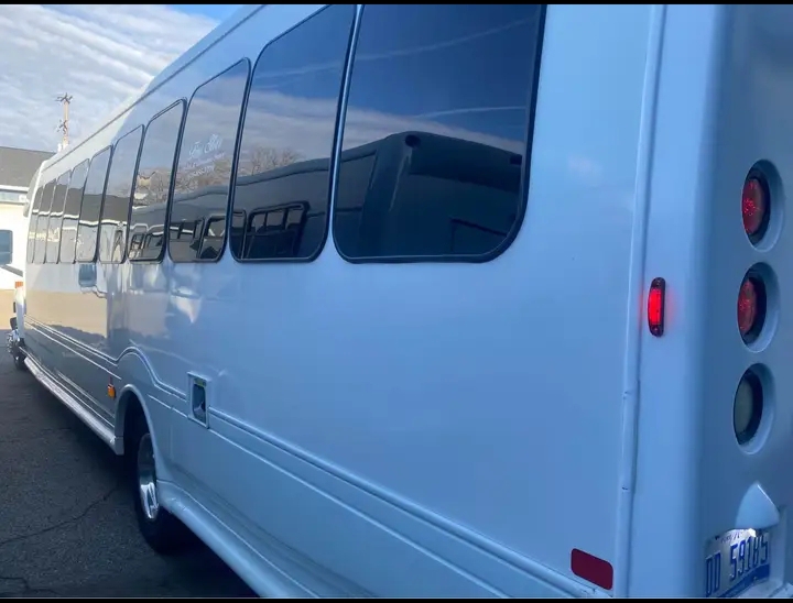 2009 Chevy Party Bus