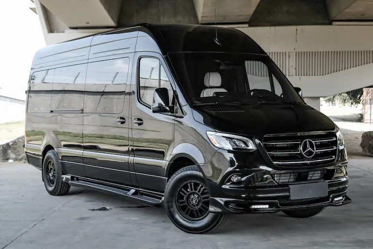 Mercedes-Benz Sprinter 2024