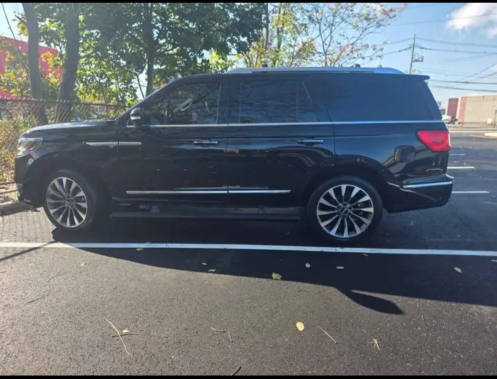 2021 Lincoln Navigator SUV