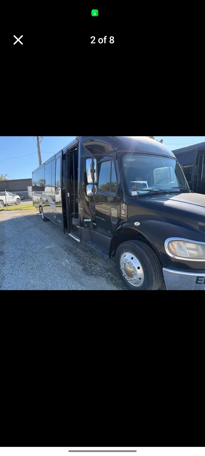 2020 Ford F-550 Shuttle Bus