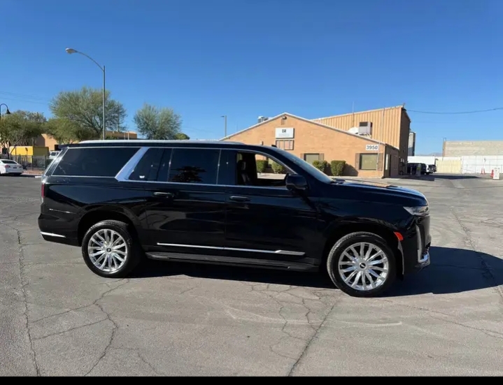 2022 Cadillac Escalade ESV SUV