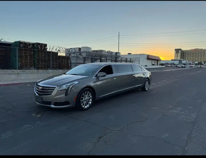 2018 Cadillac XTS Limousine