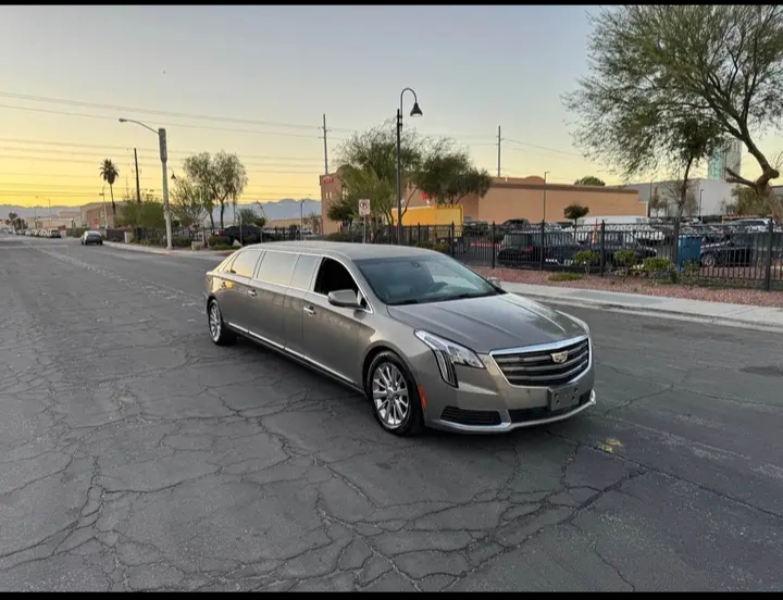 2018 Cadillac XTS Limousine