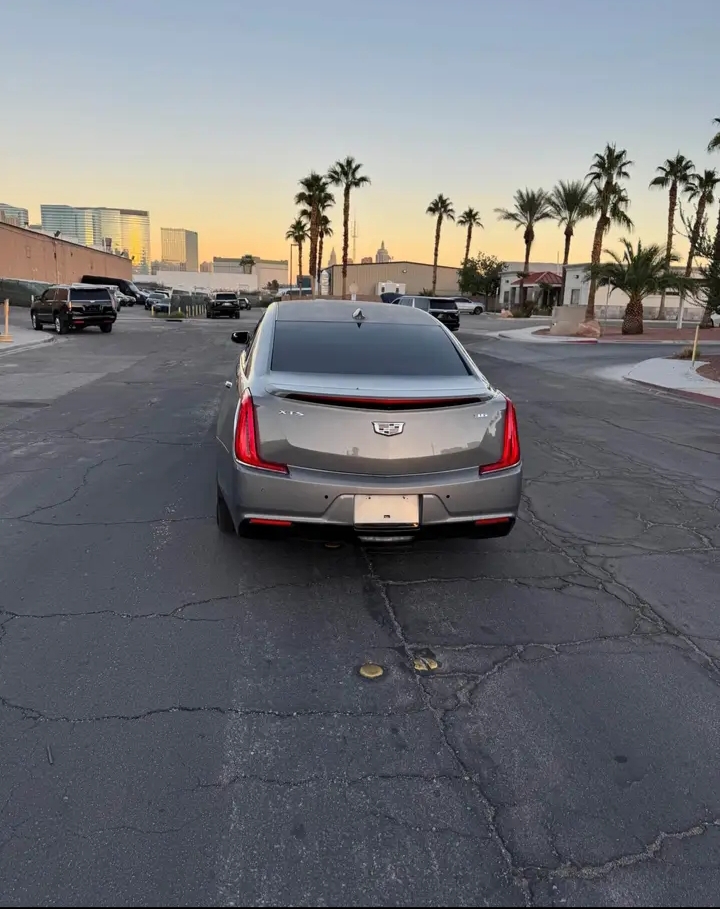 2018 Cadillac XTS Limousine