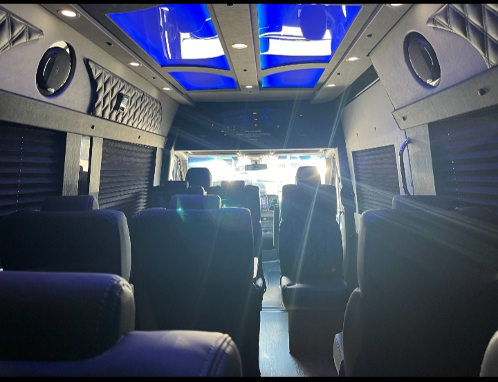 2025 Mercedes Benz Sprinter