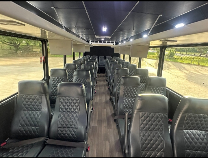 2018 Freightliner S2 Shuttle Bus