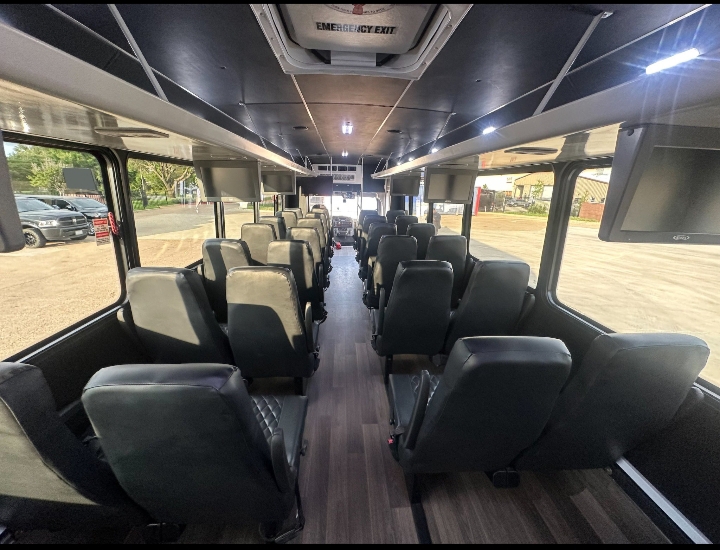 2018 Freightliner S2 Shuttle Bus
