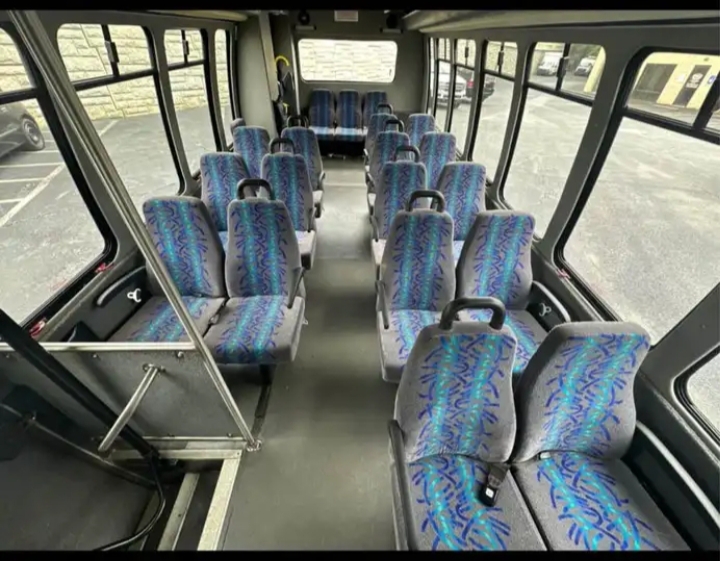 2015 Ford E-450 Shuttle Bus