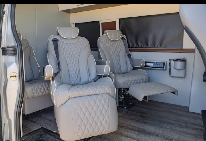 2022 Mercedes Benz Sprinter