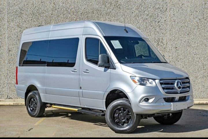 2022 Mercedes Benz Sprinter