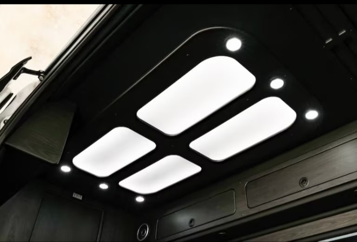 2022 Mercedes Benz Sprinter