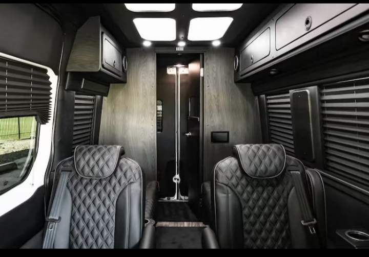 2022 Mercedes Benz Sprinter