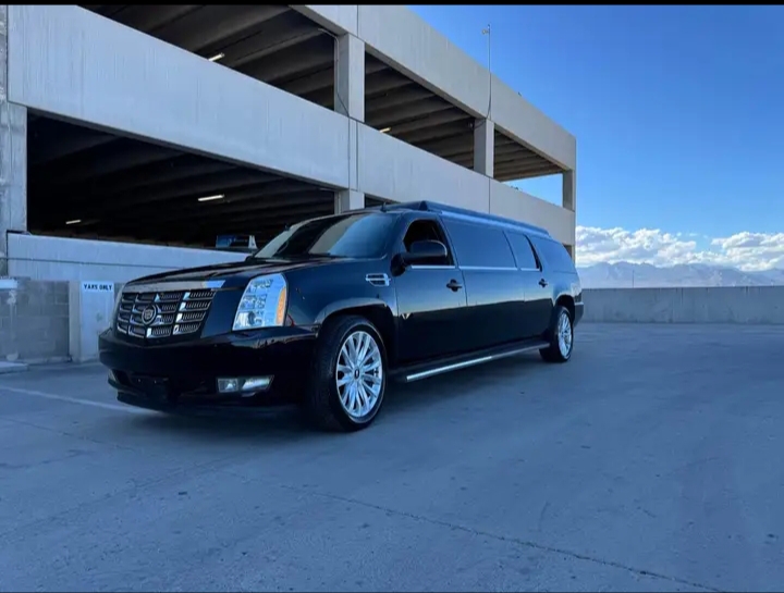 2013 Chevrolet Suburban SUV Limousine