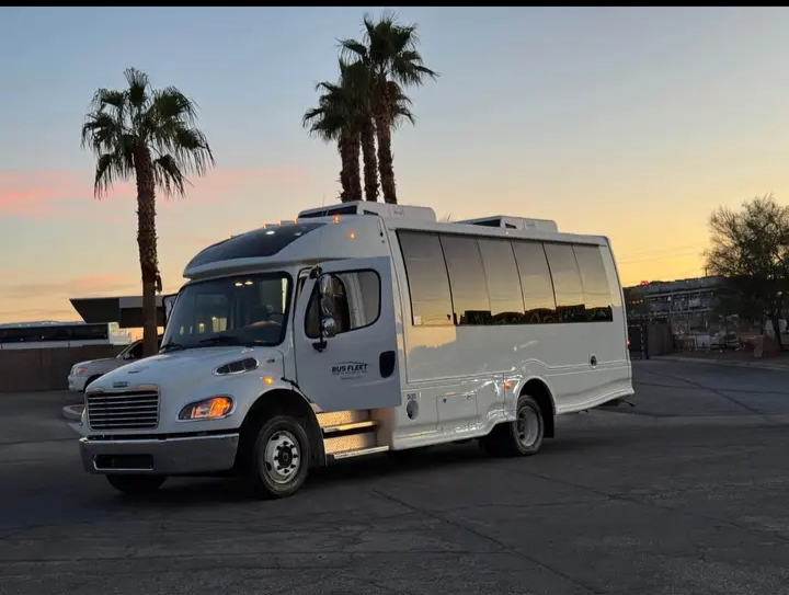 2018 Freightliner S2C Shuttle Bus