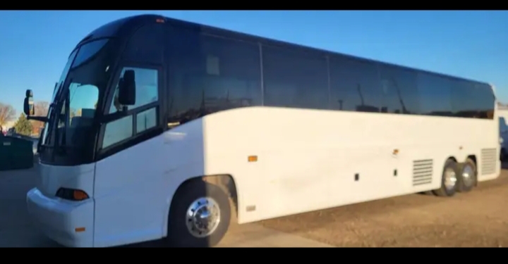 2007 MCI J4500 Motorcoach