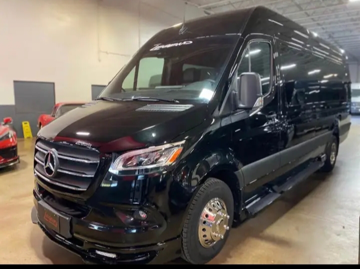 2024 Mercedes Benz Sprinter