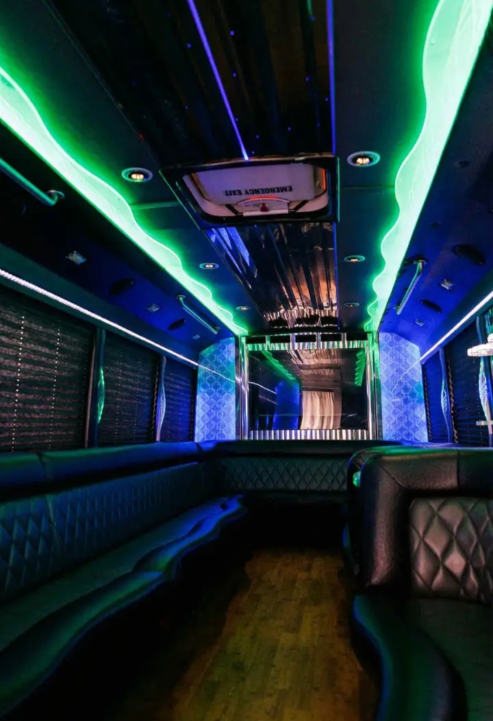 2009 GMC 5500 Party Bus