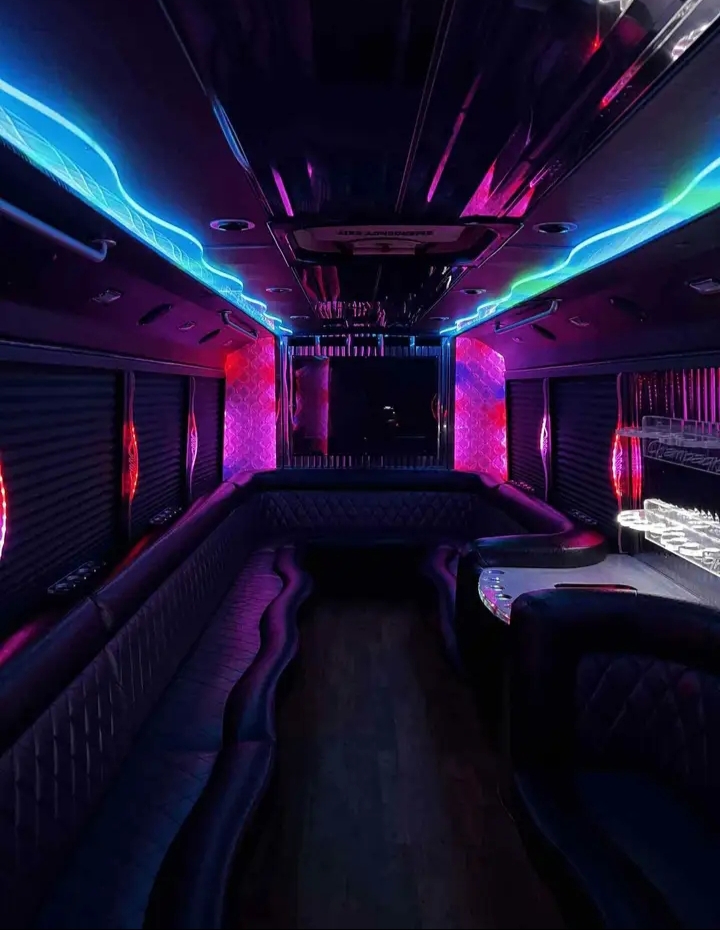 2009 GMC 5500 Party Bus