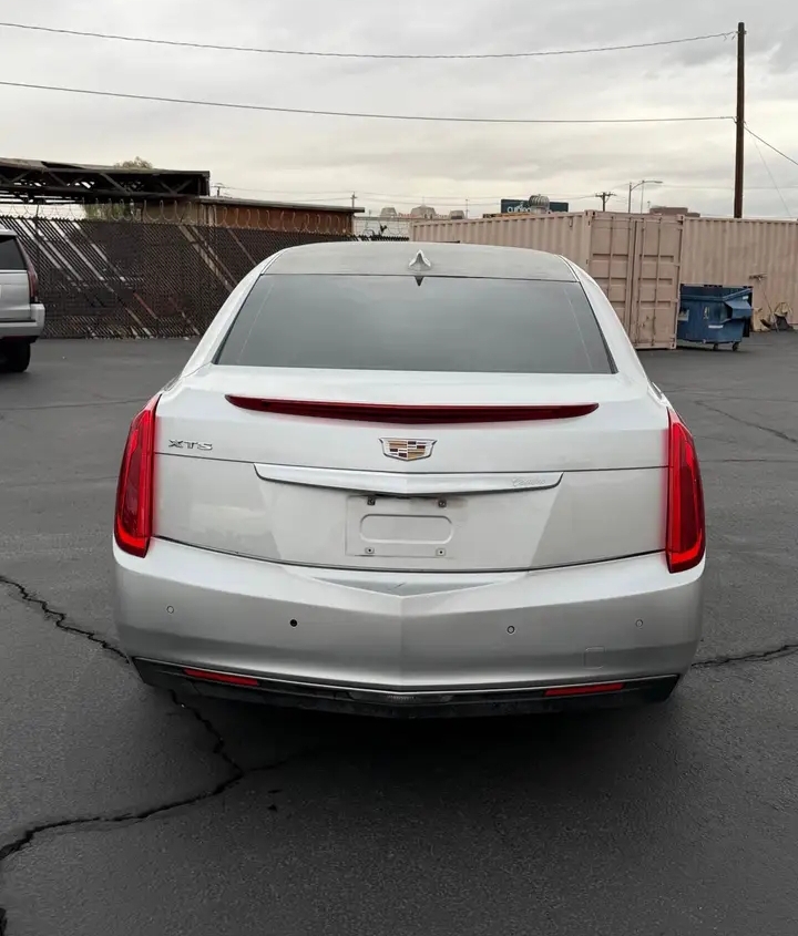 2017 Cadillac XTS Limousine