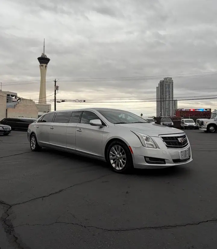 2017 Cadillac XTS Limousine