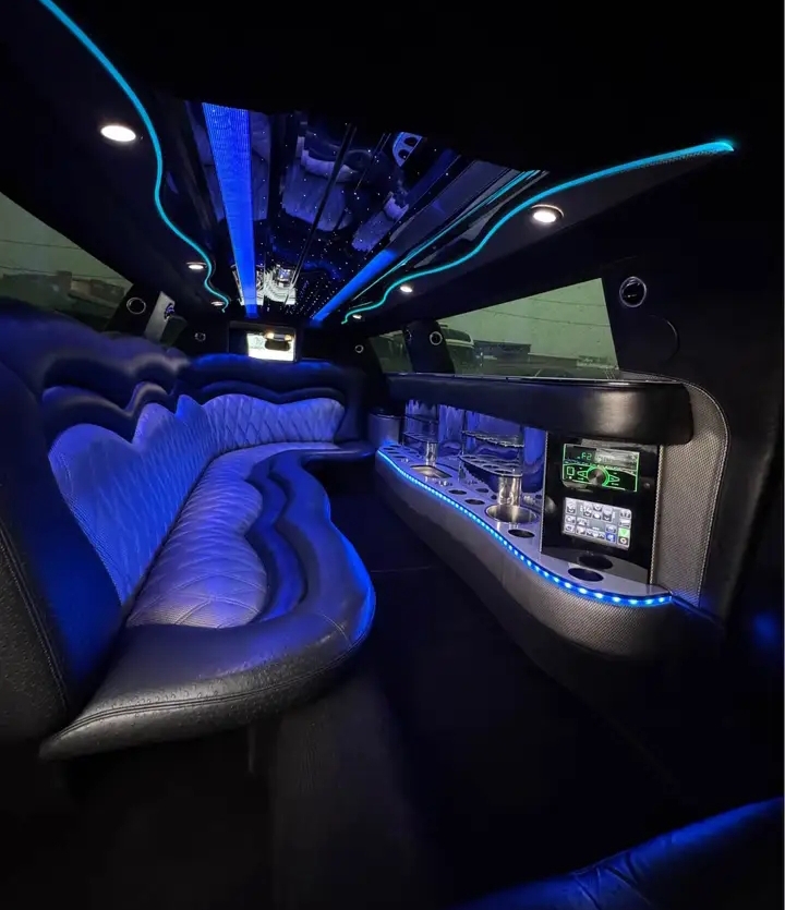 2013 Chrysler 300 Limousine