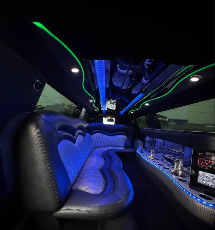 2013 Chrysler 300 Limousine