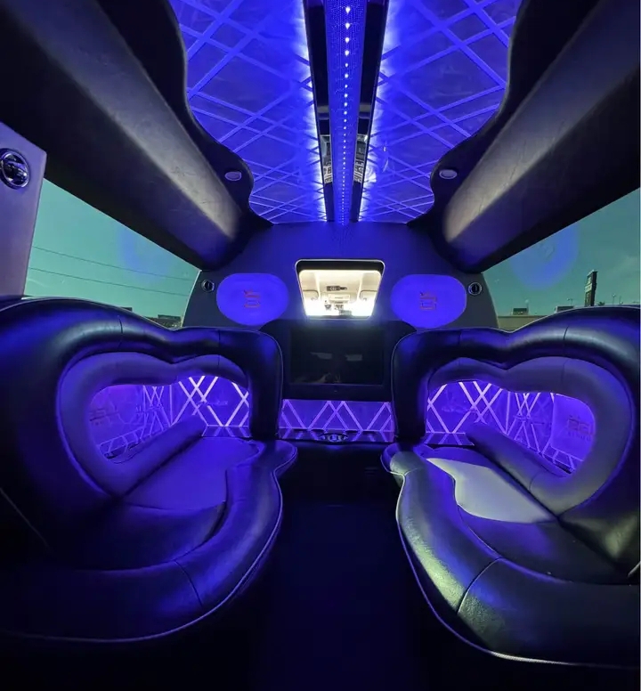 2015 GMC Yukon XL Limousine