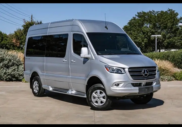 2023 Mercedes Benz Sprinter