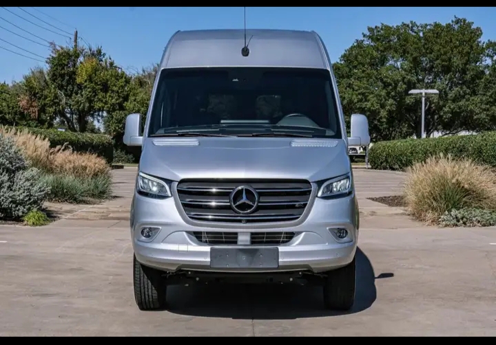 2023 Mercedes Benz Sprinter