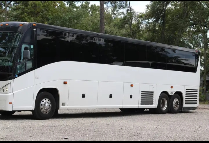2016 MCI J4500 Motorcoach