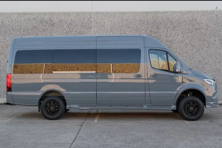 2025 Mercedes Benz Sprinter