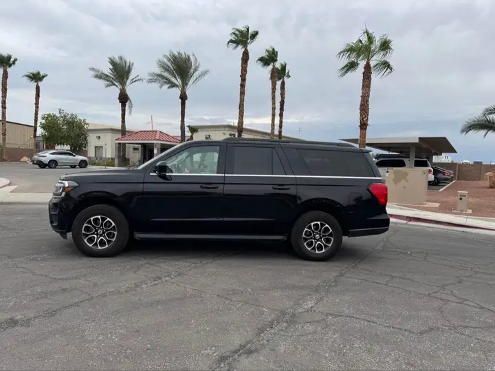 2022 Ford Expedition XLT SUV