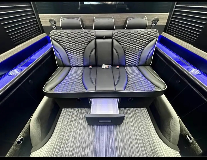 2025 Mercedes Benz Sprinter