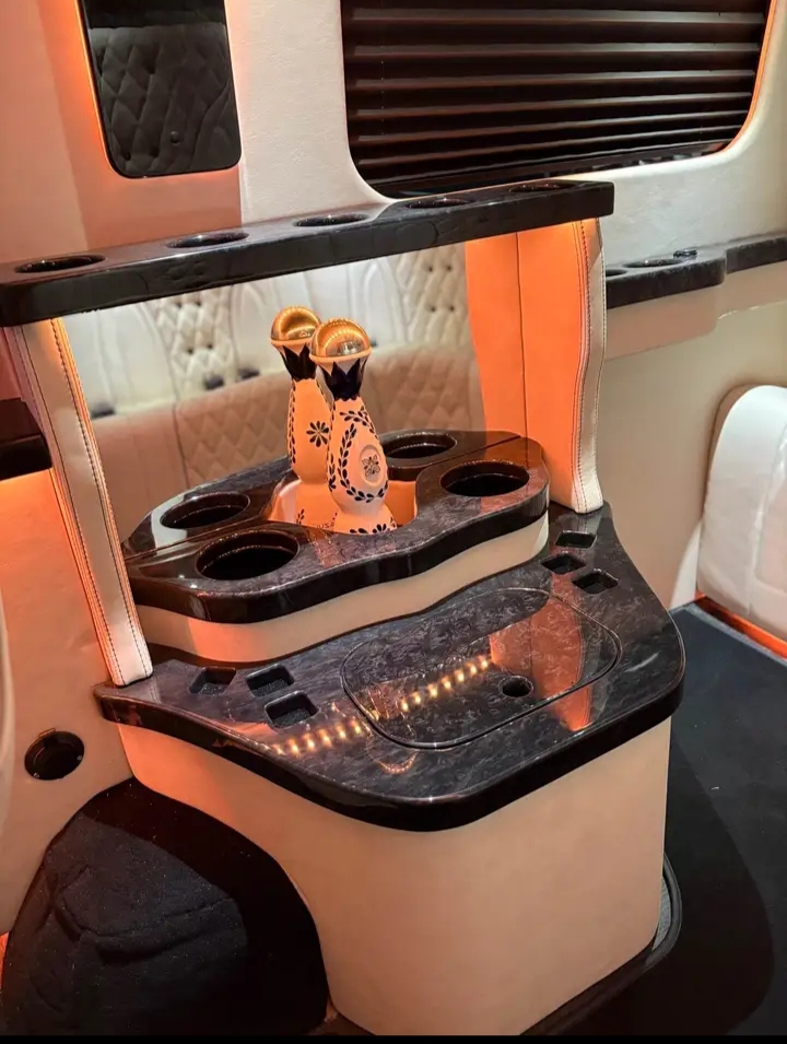 2024 Mercedes Benz Sprinter